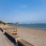 Marina Real Ii Js